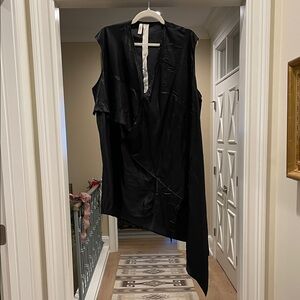 Replika Asymmetrical Black Sleeveless Top(bw)